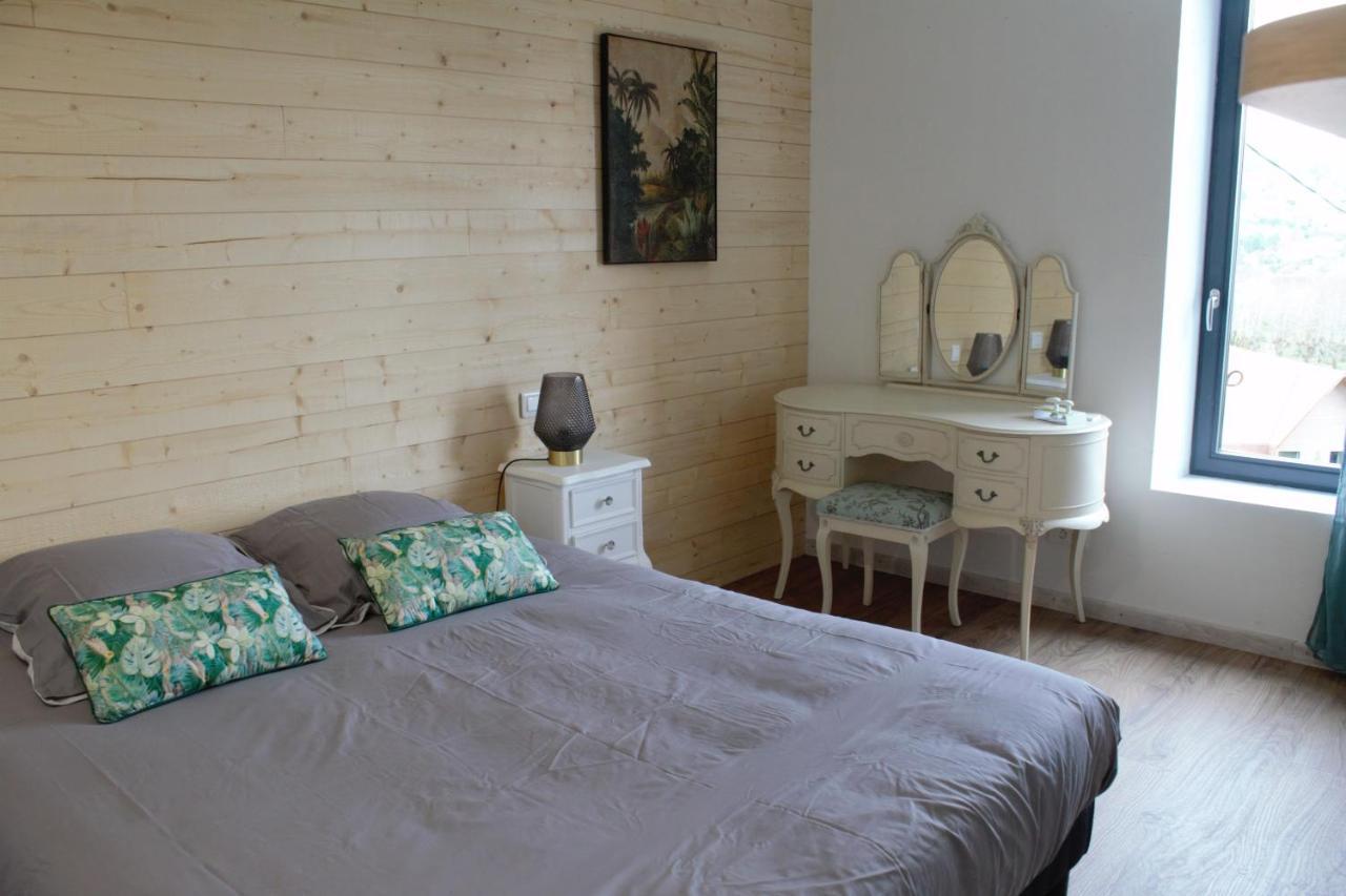 Chambres D'Hote Le Breuil 사흘라 라 카네다 외부 사진