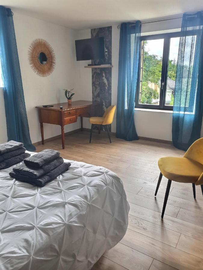 Chambres D'Hote Le Breuil 사흘라 라 카네다 외부 사진